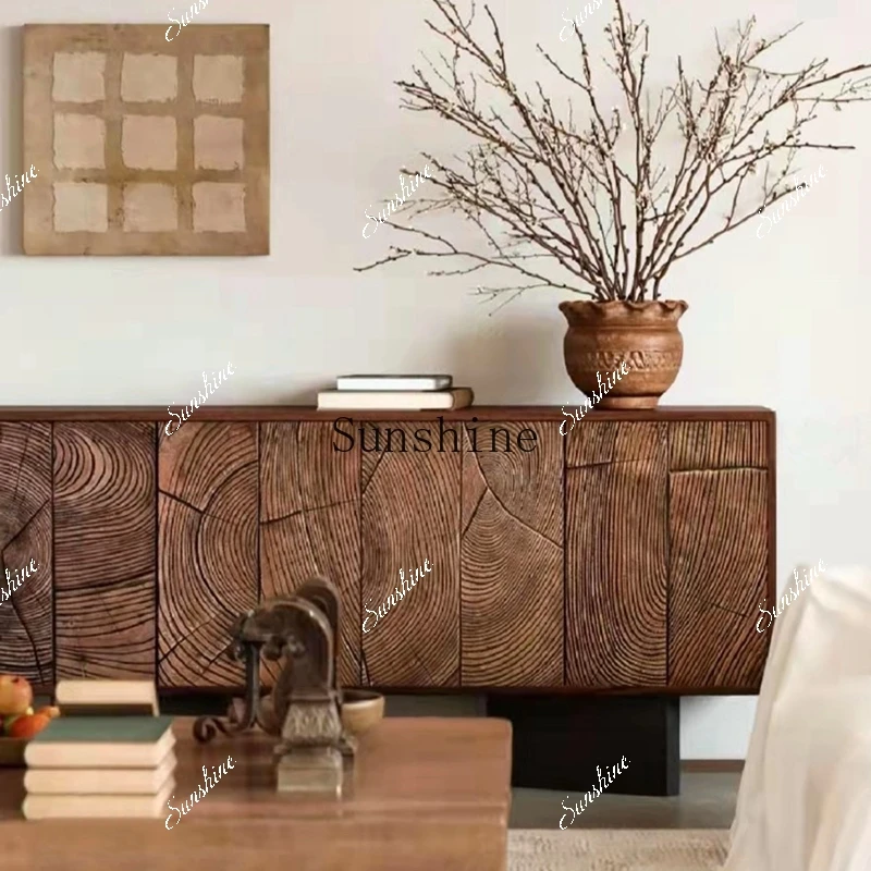 

The size of the apartment is medieval and quiet. The solid wood dining side entrance storage cabinet is simple. FT