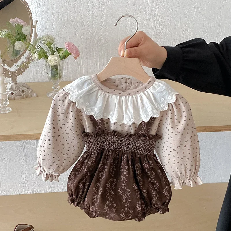 

2025 New Autumn Infant Baby Girl Clothes Suit Long Sleeved Cotton Printed T-shirt+Sleeveless Corduroy Jumpsuit Children Clothes