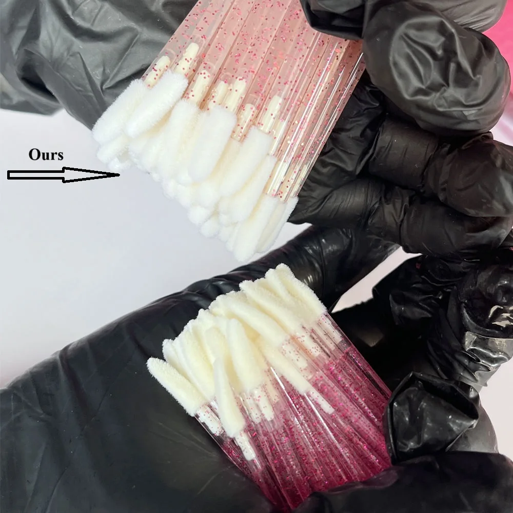 500pcs Solid Handle Lip Gloss Brush Wand Lip Applicator for Eyelash Lift Bigger Brush Tip of Lip Brushes for Eyelash Extensions