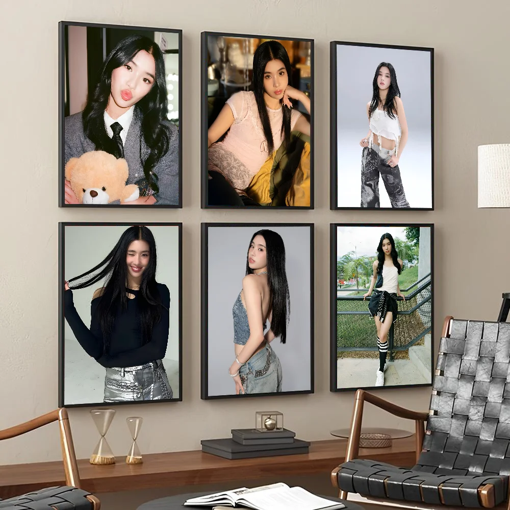 KPOP SOPHIA K-KATSEYE Poster Paper Print Home Living Room Bedroom Entrance Bar Cafe Art Painting Decoration