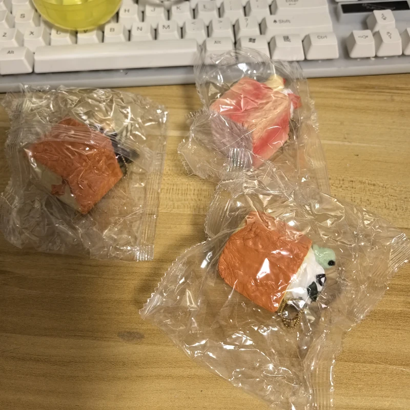 J.DREAM الأصلي Gashapon Kawaii لطيف أنيمي محاكاة مصغرة الغذاء لينة الآيس كريم الخبز الشكل المفاتيح كبسولة اللعب هدية