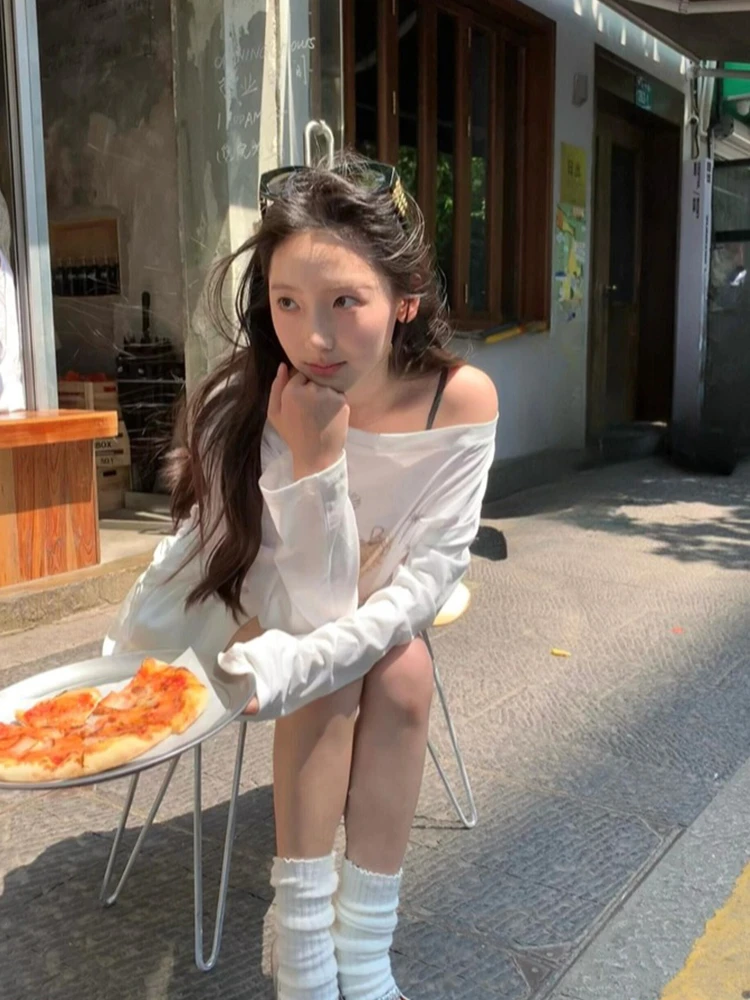 ADAgirl Kawaii White Long Sleeve T-shirts for Women Anime Cartoon Graphic Oversized Tees O-neck Casual Loose Autumn Clothes Chic