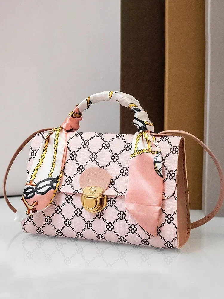 New Ladies Bags Dot Panel Printed PU Crossbody Scarf Bag Lock Buckle Shoulder Bag Bags for Women Crossbody Bags for Women