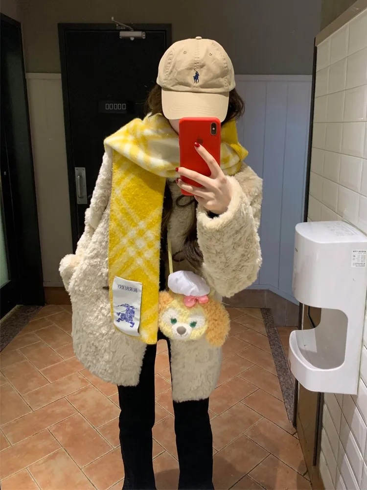 Ladies Casual Sle eepskin Coat Thiened Long Sve Mid-Length Warm Faux Fur Jaet Button Closure Leather And Fur Integ...