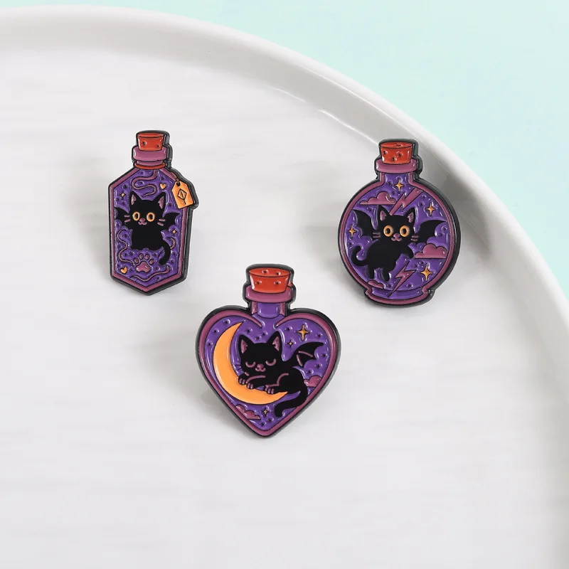 1 قطعة/3 قطعة الأرجواني ماجيك زجاجة المينا دبابيس لحقيبة الظهر الشيطان الأسود القط دبابيس شارات معدنية هدايا للنساء الرجال الأصدقاء #4