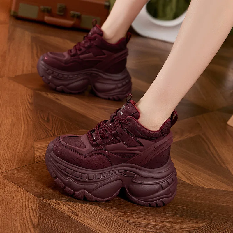 

Winter Women's New Lightweight Velvet Casual Shoes Warm Inner Height Increasing Women's Shoes Versatile High-top Cotton Shoes