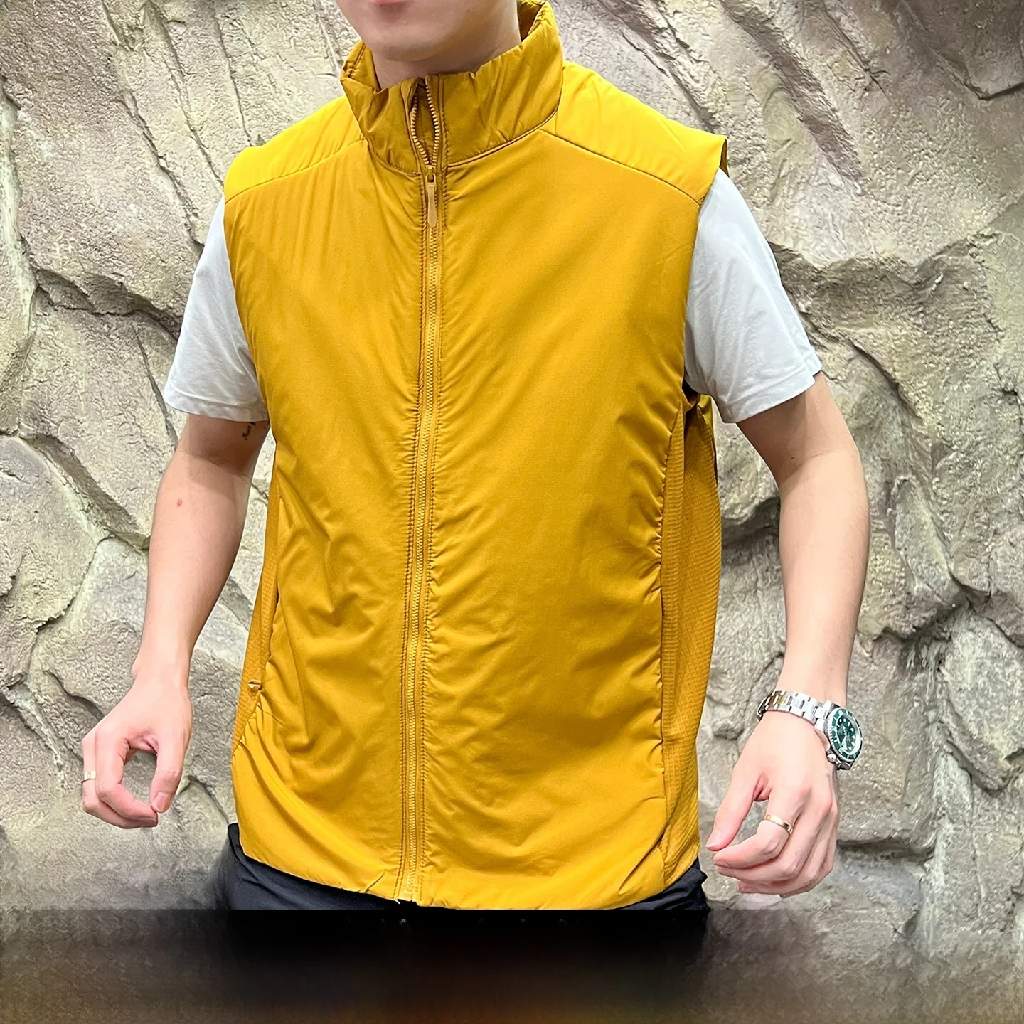 

Lightweight Outdoor Men's Autumn Winter Warm Breathable Stand Collar Cotton Vest Casual Versatile Zipper Closure Color