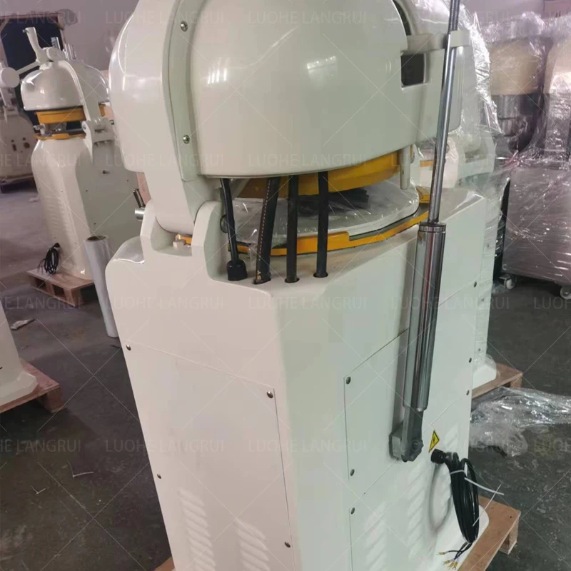 High Capacity Dough Divider Bread Making Machine Full Automatic Dough Divider Rounder Making Machine