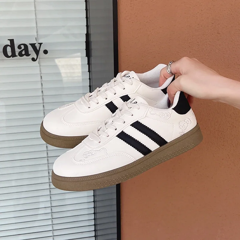 

Pop Women's Korean Style Chic White Sneakers Casual Everyday Trendy Slip-On 2025 All-season Cute Cat Embroidery Training Shoes