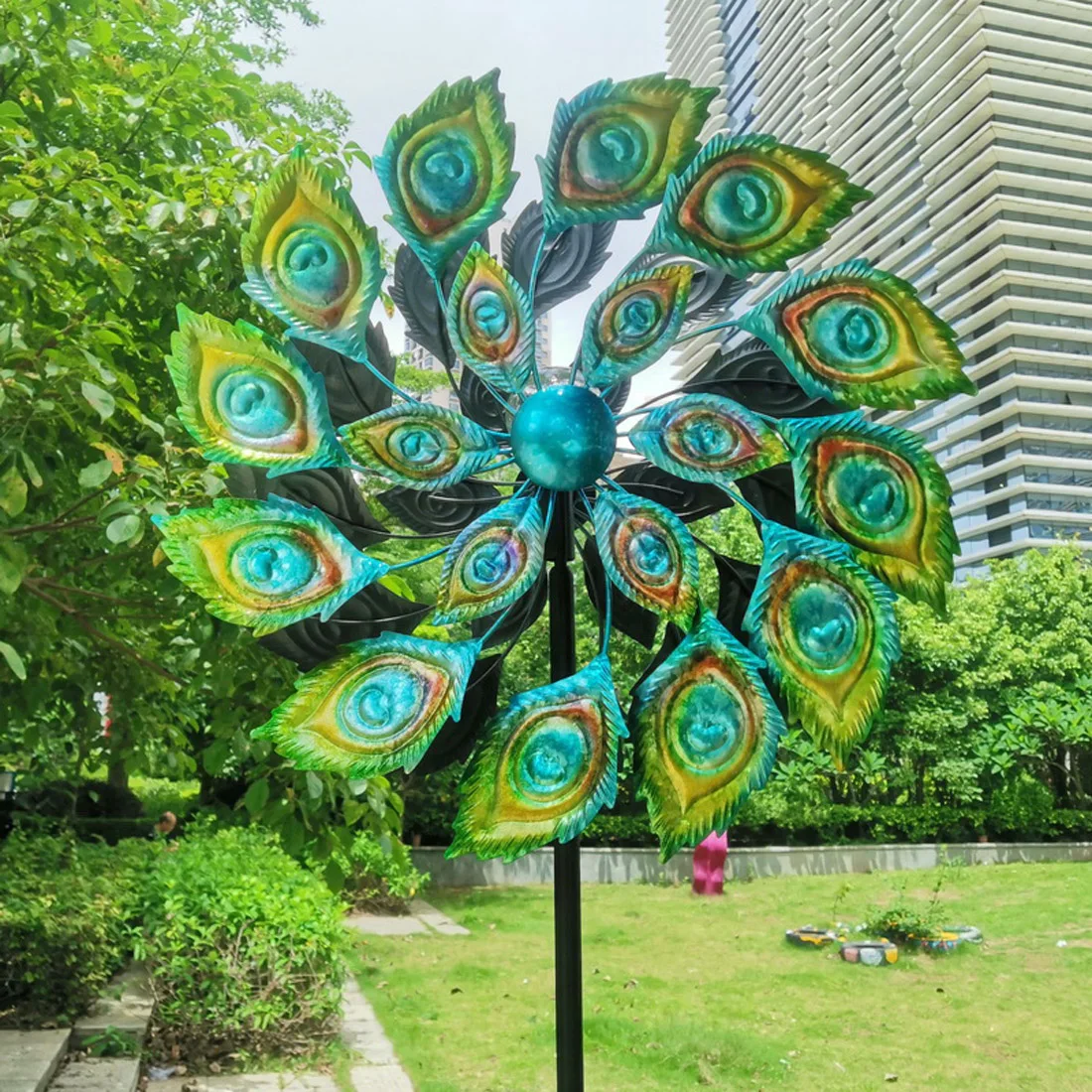 Community Park Landscape Engineering Developer Sample Room Decoration Color Changing LED Solar Light Super Creative Windmill