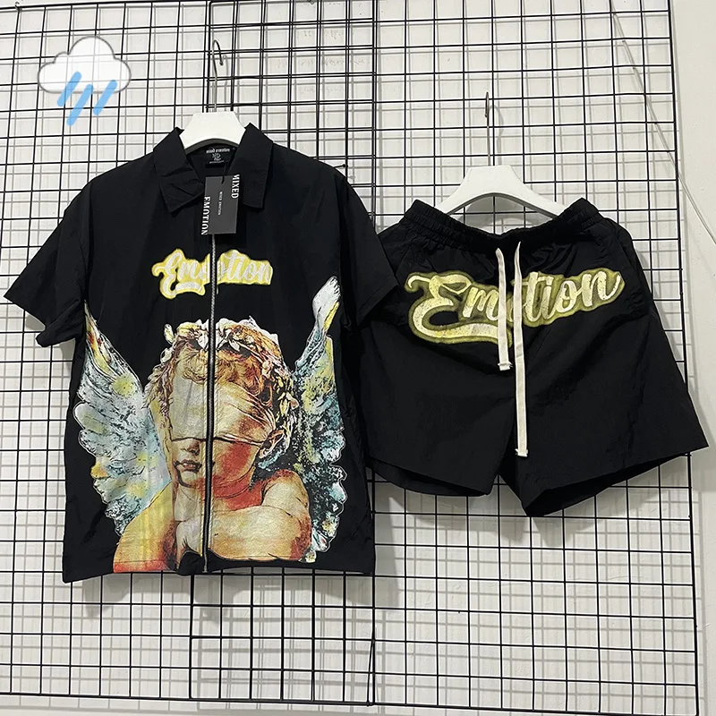 

Классический комплект с буквенным логотипом Baby Angel MIXED EMOTION, рубашка и шорты для мужчин и женщин, унисекс, тканая быстросохнущая рубашка на молнии с внутренней биркой