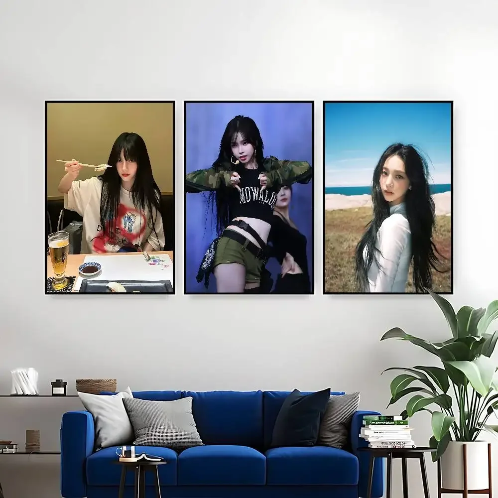 لطيف أنثى المعبود K-KarinaS Kawii المشارك لا مؤطرة المشارك كرافت نادي بار ورقة Vintage ملصق جدار الفن اللوحة غرفة نوم دراسة #4