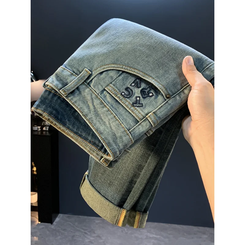 جينز عصري متدرج للرجال لخريف 2025 كاجوال مرن بقصة ضيقة وسراويل قصيرة عصرية