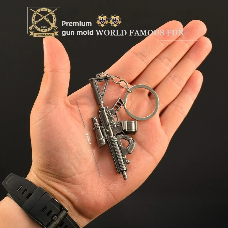 9cm/3.54in Game Peripherals Hot Weapons Metal Mini Gun Keychain Barrett AKMT88 Sniper Rifle STG44 Backpack Pendants Crafts Gifts