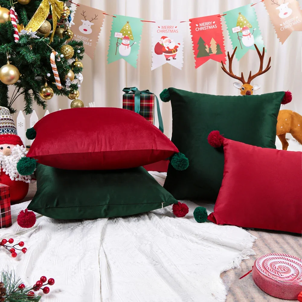 Red and Green Velvet Christmas Cushion Cover Hairball Tassel Splicing Pillowcase New Year's Celebration Decorative Pillow Covers