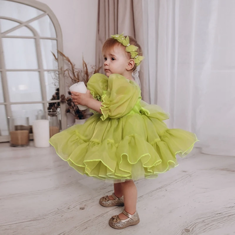 

Lovely Army Green Mesh Kids Party Dresses Cute Puff Half Sleeves Short Baby Photo Shoot Gowns Fluffy Ruffles Flower Girl Dress