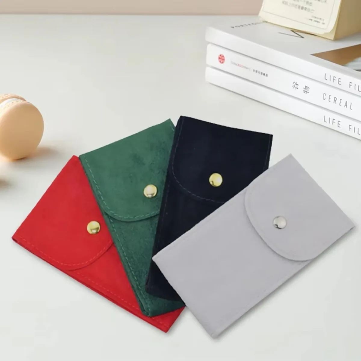Aufbewahrungstasche für Uhren-Staubschutzhülle, blaue und schwarze Flanell-Geschenktüte, Reise-Aufbewahrungstasche, langlebige tragbare Uhrentasche