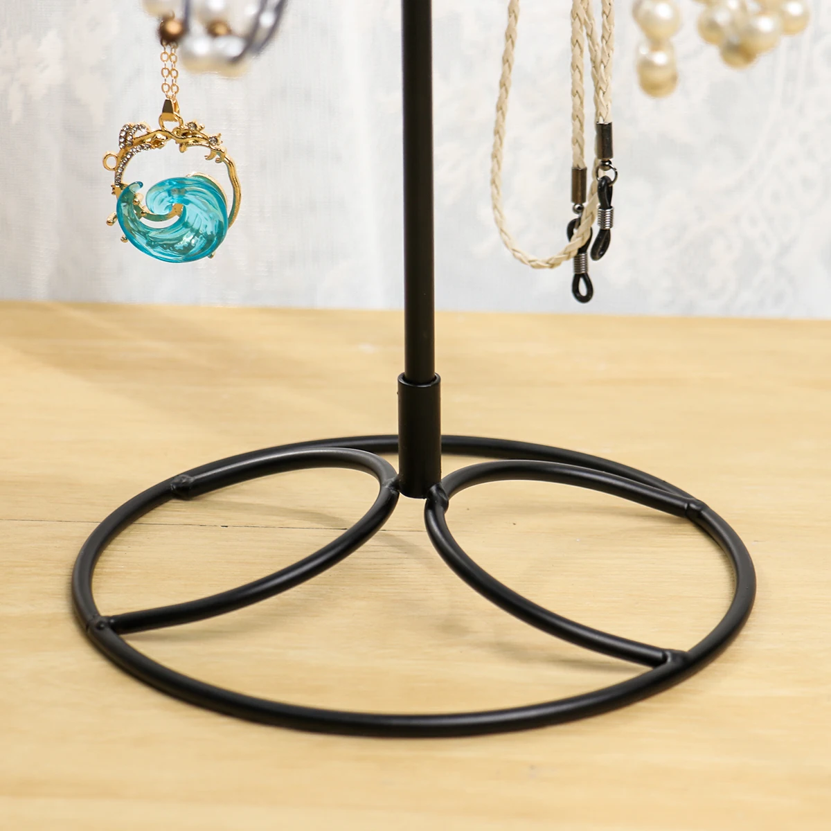 Rotating Jewelry Display Stand 2 Tier Round Metal Necklace Organizer for Hanging Earrings Rings Bracelets Watches Accessories