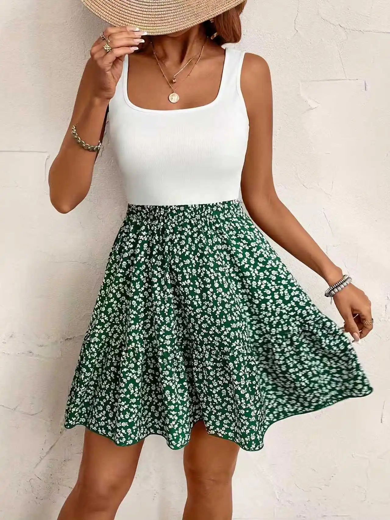 Summer women's fashionable and elegant square neck sleeveless printed casual vacation dress