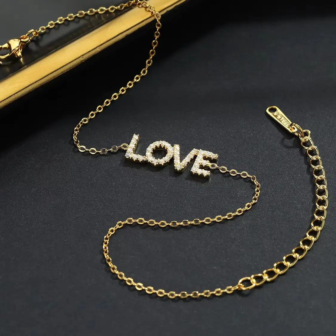 

Custom Zircon Bracelet 6.5MM Letter Personalized Adjustable Crystal Name Bracelet For Women Girl Jewelry Female Exquisite Bangle