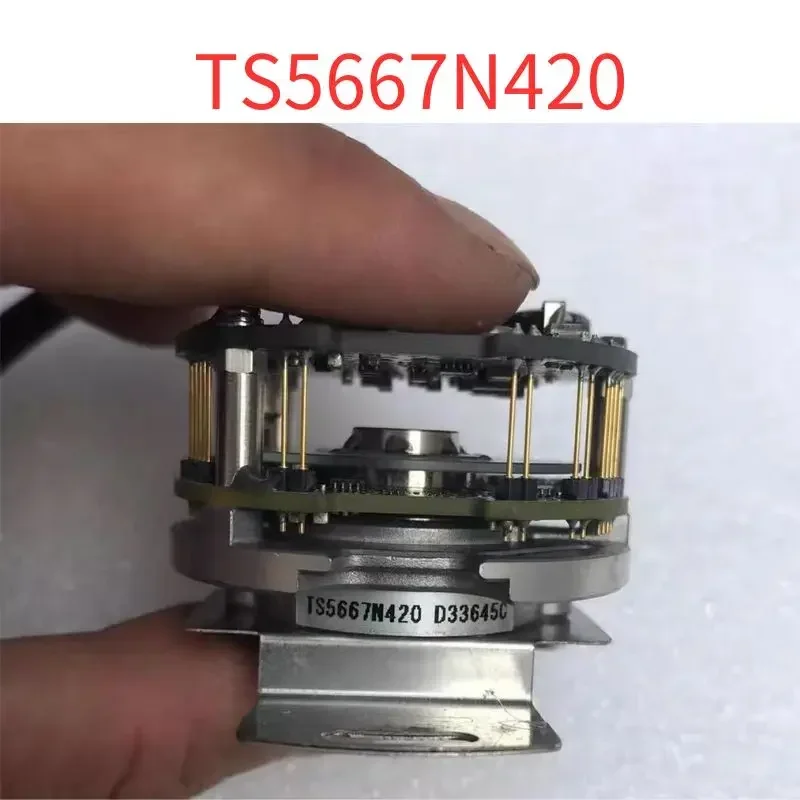 

Brand New TS5667N420 encoder