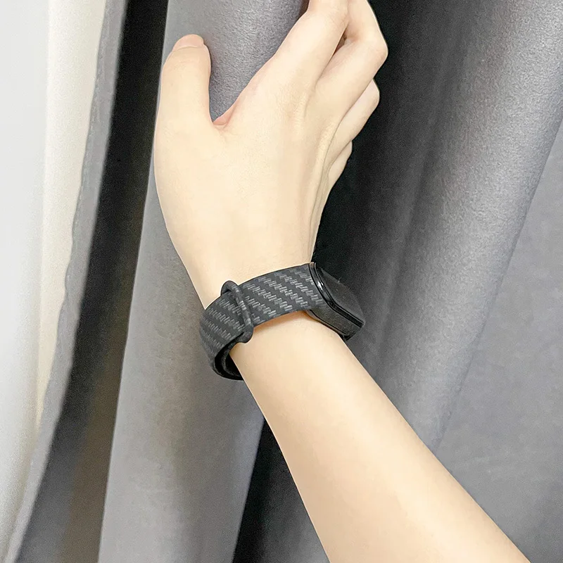 Carbon Fiber Strap ForXiaomi Mi Band 7nfc Wristband smartwatch MIband 5 bracelet correa MiBand 4 3 6 silicone watch accessories