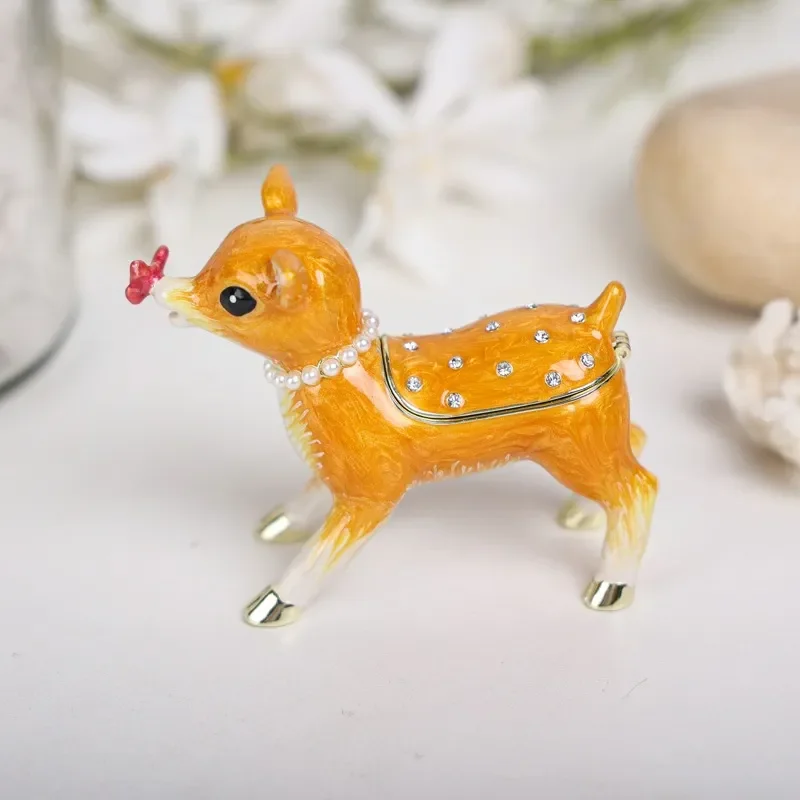 Adorno de Ciervo Nara Esmaltado a Color, Caja de Joyería de Ciervo de Dibujos Animados Japonesa Creativa, Souvenir Escénico, Pequeña Decoración al por Mayor