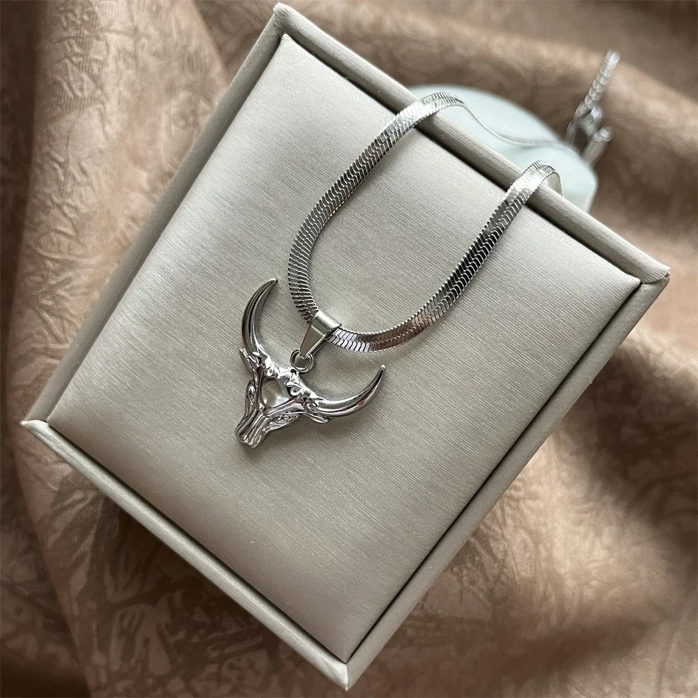Fashion Bull Head Pendant Animal Cowboy Necklace Women Men Stainless Steel Silver Color Mexican Cow Necklaces Punk Jewelry