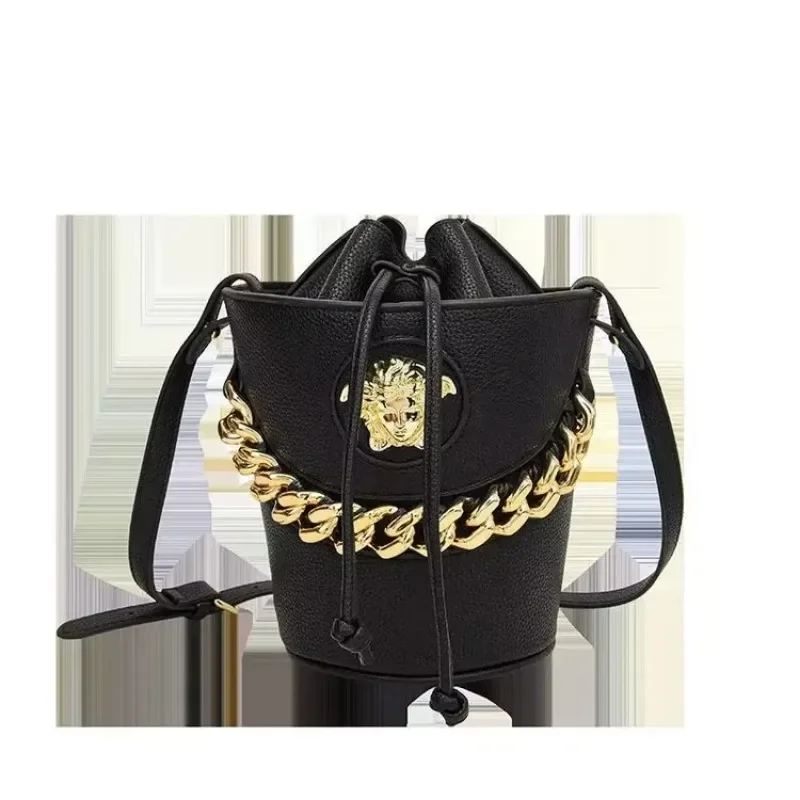 

2025 Trending! Premium Solid Color Bucket Crossbody - Chain Strap, Stylish Elegance & Casual Comfort