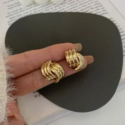 Vintage Geometric Interweaving Non Pierced Clip on Earrings for Ladies Irregular Line Design Ear Clips Wedding Party Jewelry