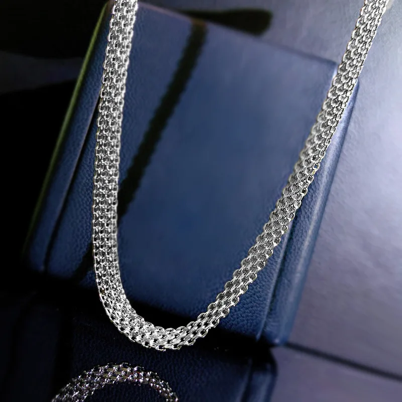 The new Instagram European and American S925 sterling silver tank chain lock bone chain plain chain necklace is selling well