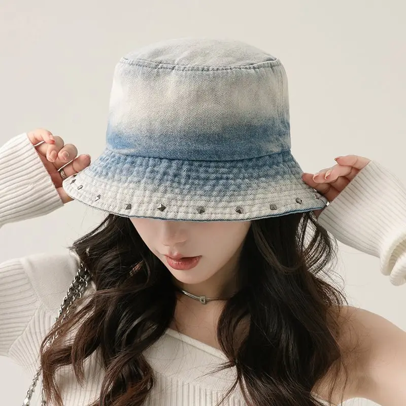 

Gradient rivet fisherman hat, fashionable and slimming, sun shading and sun protection hat, autumn and winter warm women's hat