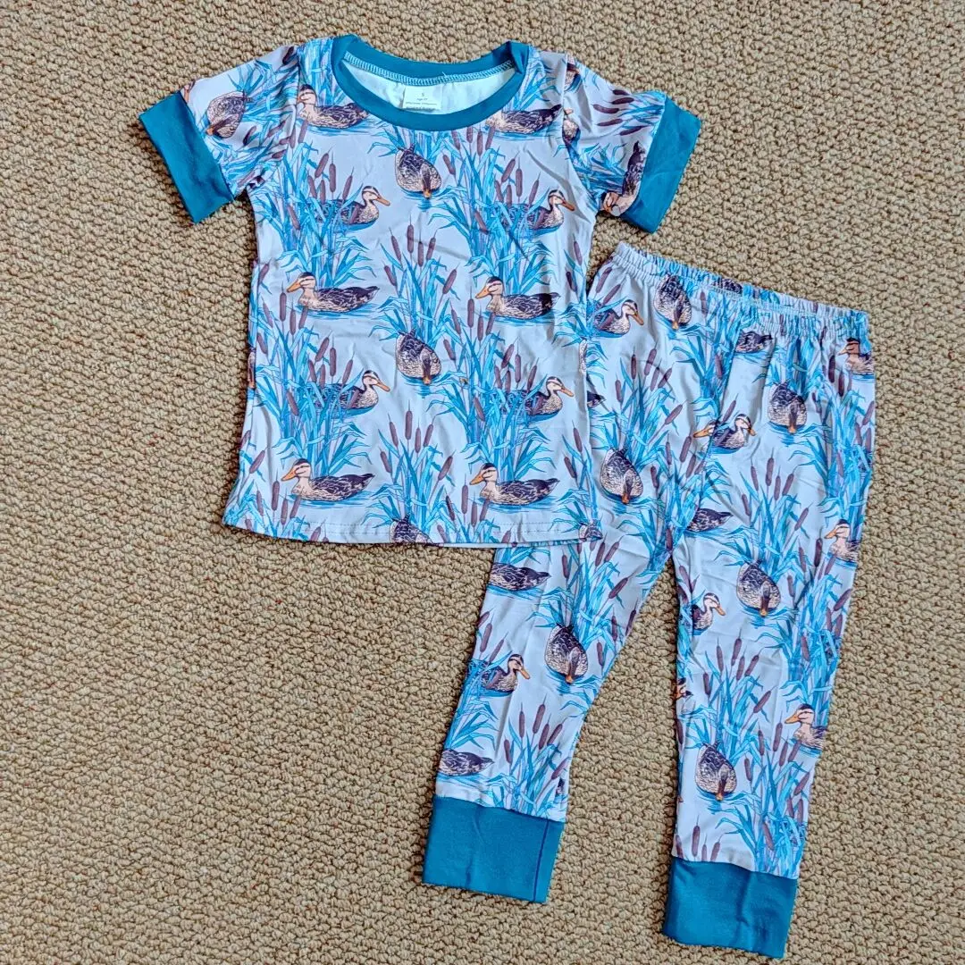 

9.16 Wholesale Summer Western Boutique children clothing Baby Boys Short Sleeve Duck Tops Pants Pajamas Clothes Sets