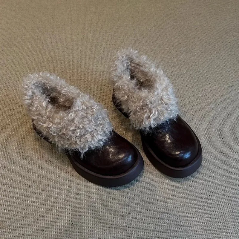 

Luxury Woman Woolen Fur Flats Warm Plush Shoes Women Candy Color Fur Loers Furry Moccasins Cozy Lambswool Flats Autumn Winter