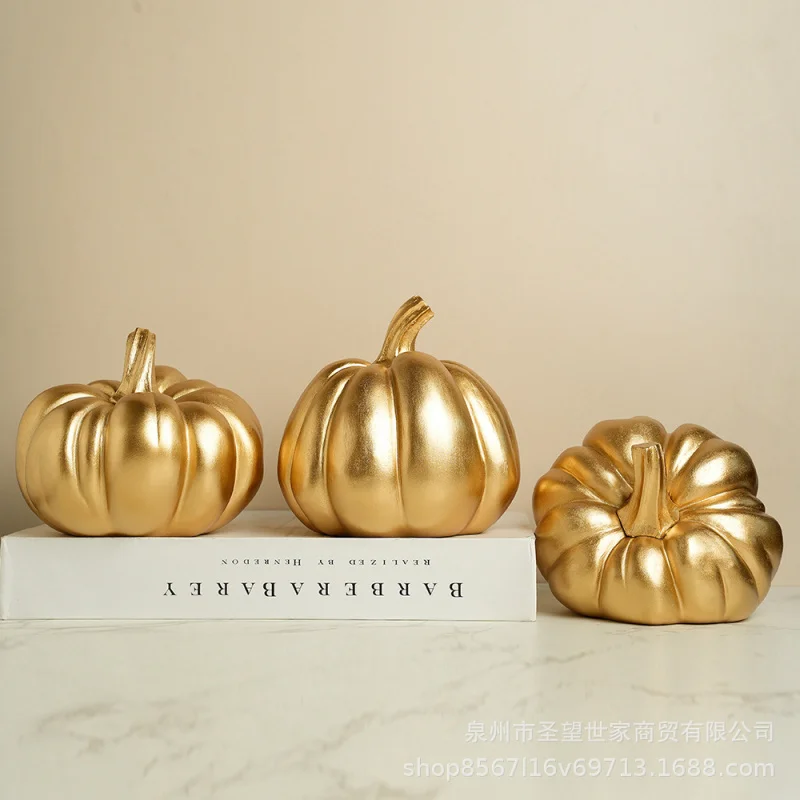 

Halloween vintage pumpkin decorative resin craft for home display, suitable for living room and entrance decoration.