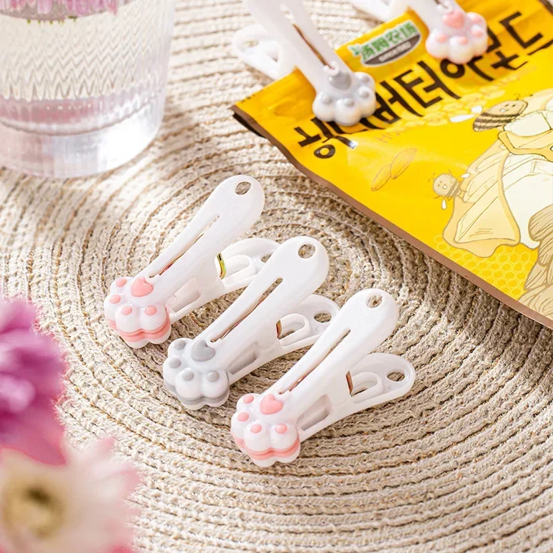 12pcs Creative Cat Claw Clothespin Windproof Clothes Pegs Cute Underwear Socks Clips Multifunctional Laundry Hanging Clips