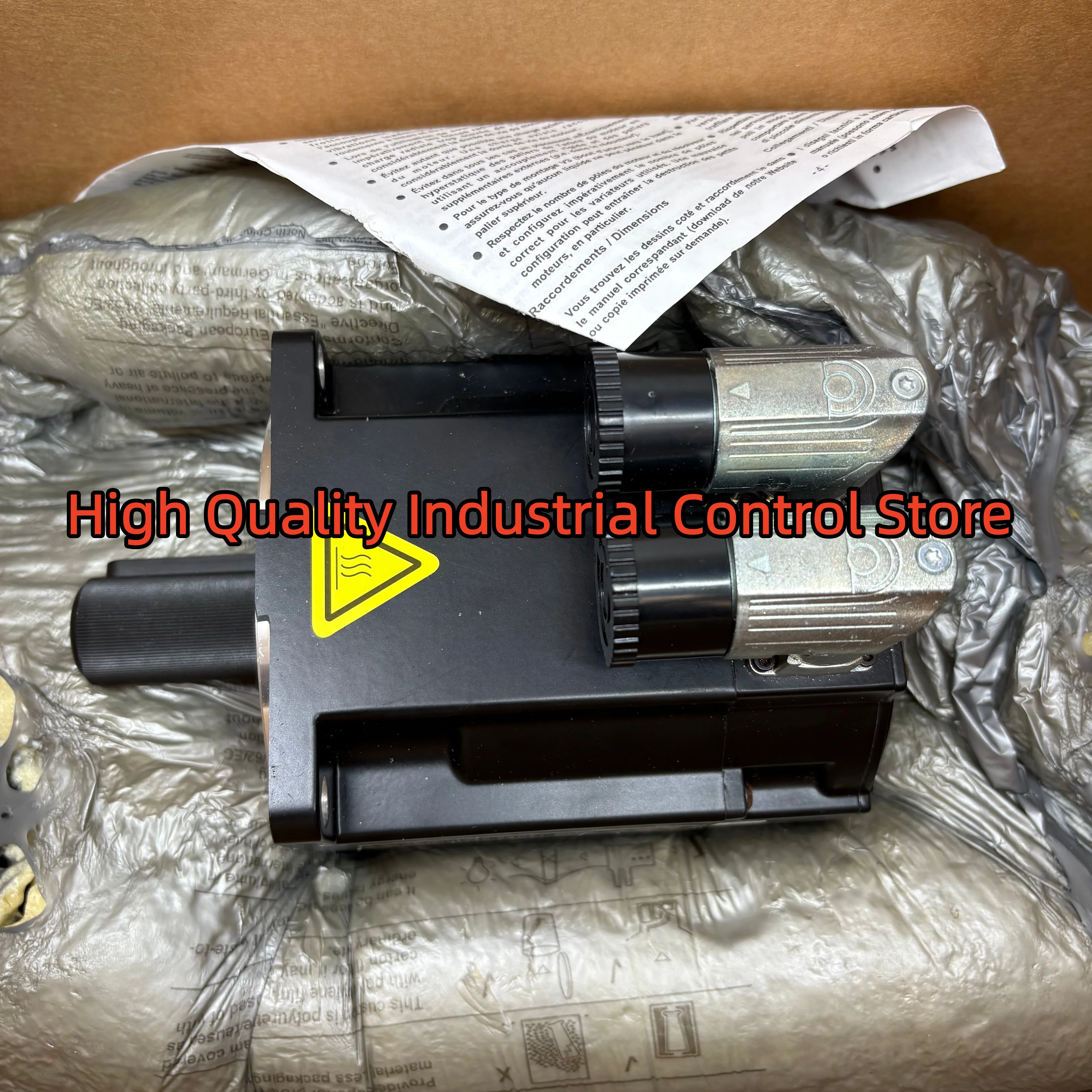 Новый оригинальный серводвигатель 8JSA51.R0045D000-0