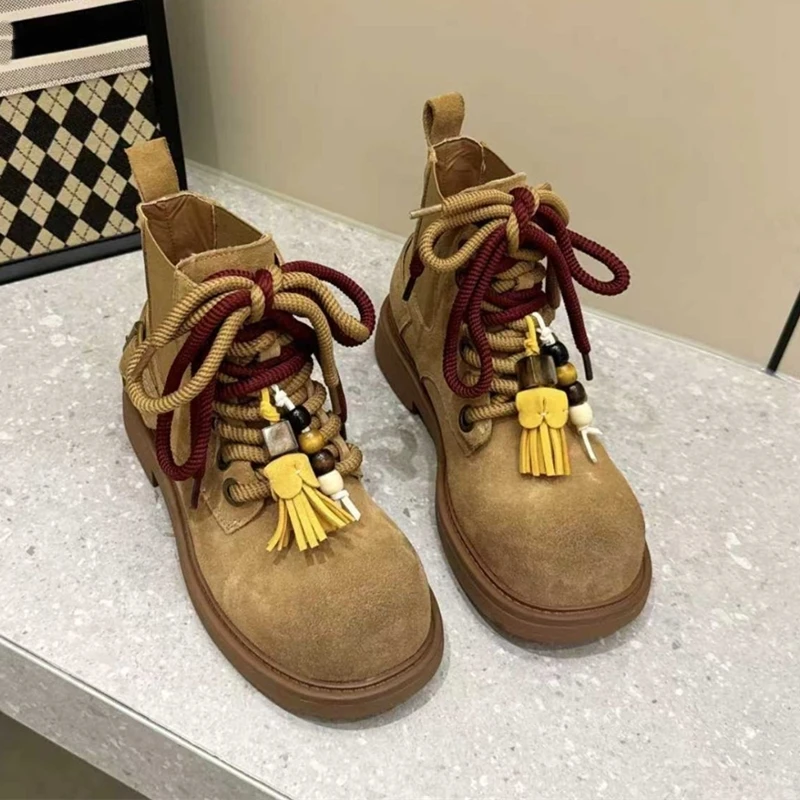 Stylish Women's Ankle Boots - Retro Lace-up Chelsea Design