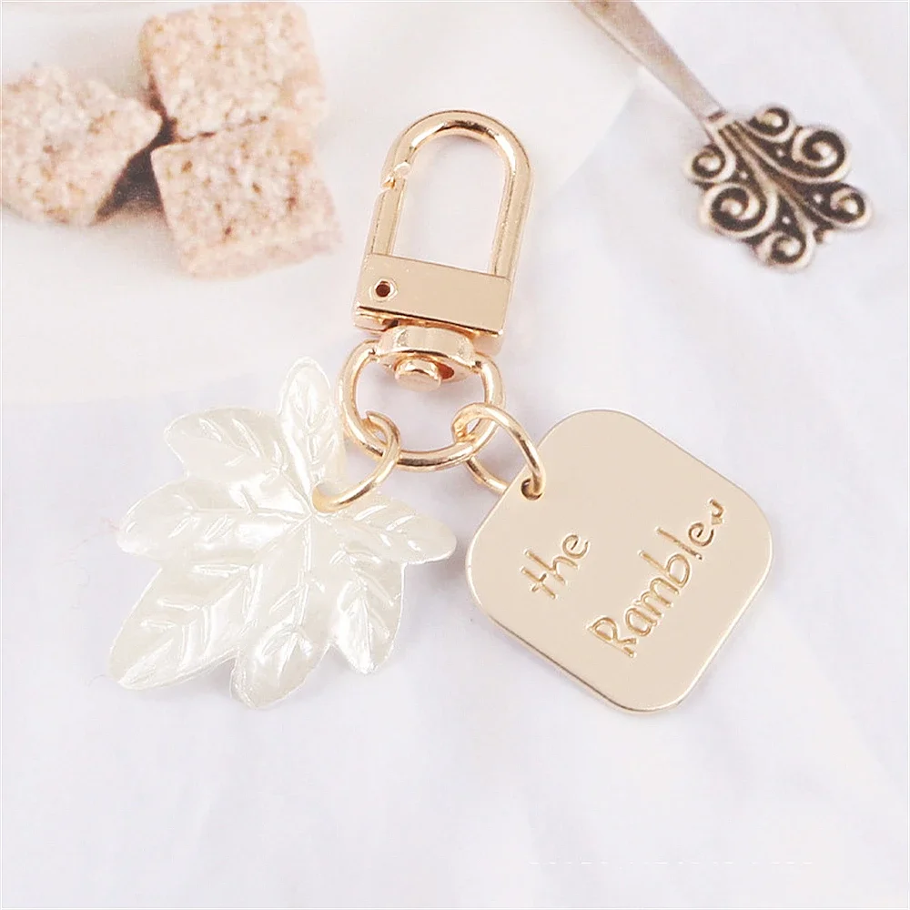 Creative Vintage Pearl Shell Keychain Women Girl Cute Mini Pearl Heart Key Chain Car Key Ring Holder Trinket Bag Charms Jewelry