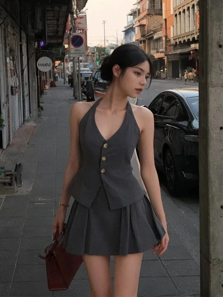 Two-Piece Suit Bow Patchwork Backless Sexy 2024 Spring New Streetwear Contrast Color  Camisole Women + Pleated A-Line Skirt