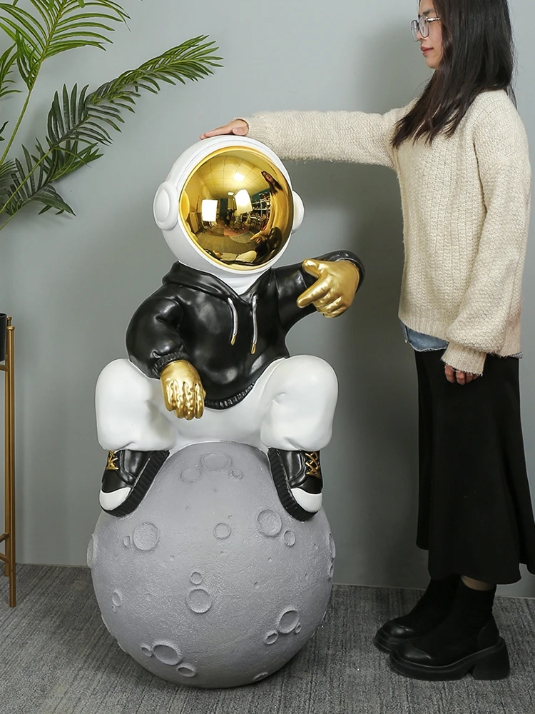 Home Decor 124CM Moon Astronaut Statue Floor Decoration Living Room Large Astronaut Sculpture Art Ornament Store Decor Sculpture