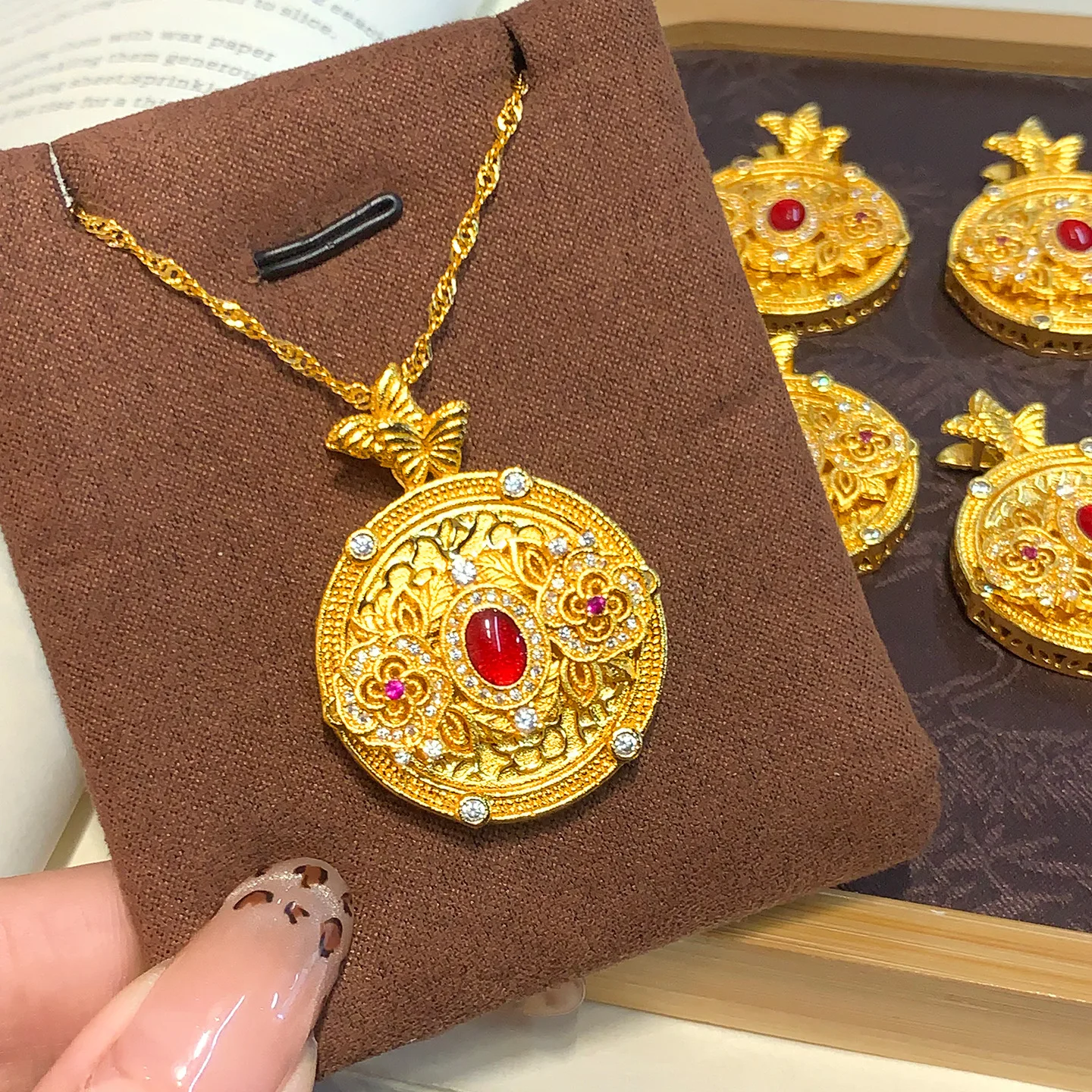 Enamel Diamond-Studded Camellia Compass Pendant For Women 24K AU999 Gold, Niche Design & Hard to Duplicate