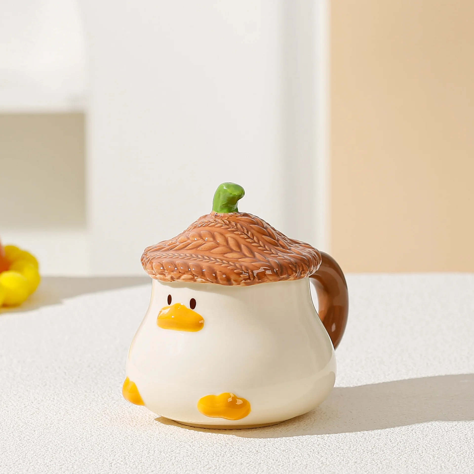 

Cartoon Duck Mug Under Glaze Ceramic Cup with Lid Cute Home Coffee Cup High Value