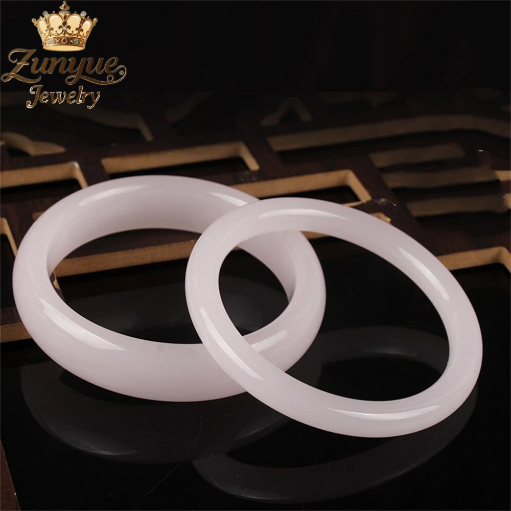 

A Lotus Pink-Colored Jade Bracelet Luxury Quality Jewelry Handicraft Fashion Jewelry Best Selling Charms Exquisite Popular Gift