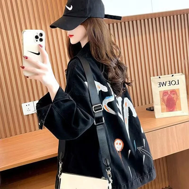 مطبوعة الدنيم سترة المرأة ربيع 2025 الخريف جديد البرية سترة الإناث جيب سترة معطف أسود أزرار بلايز عادية #6