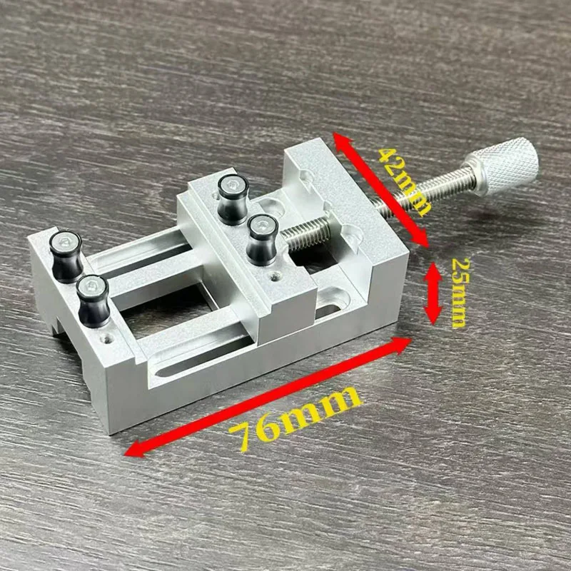Mini Bench Vice Flexible Adjustable Jaw Anti Slip Mat For Household Jewelry Model Diy Craft Component Fixing Polishing Works