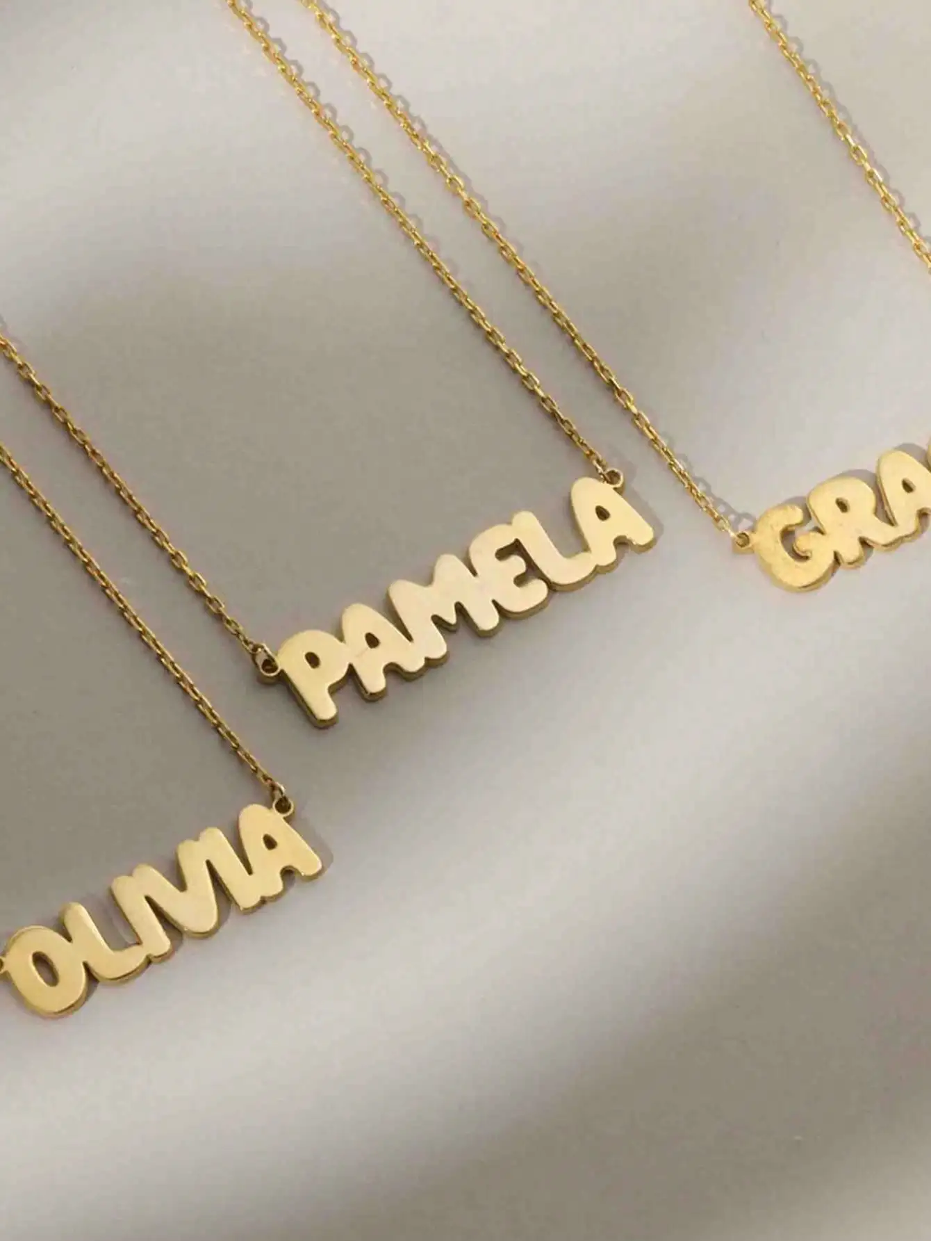 Personal isierte niedliche Buchstaben Name Halskette für Frauen Männer Gold Farbe Edelstahl Kette maßge schneiderte Geburtstag Schmuck Geschenk – Detail 6