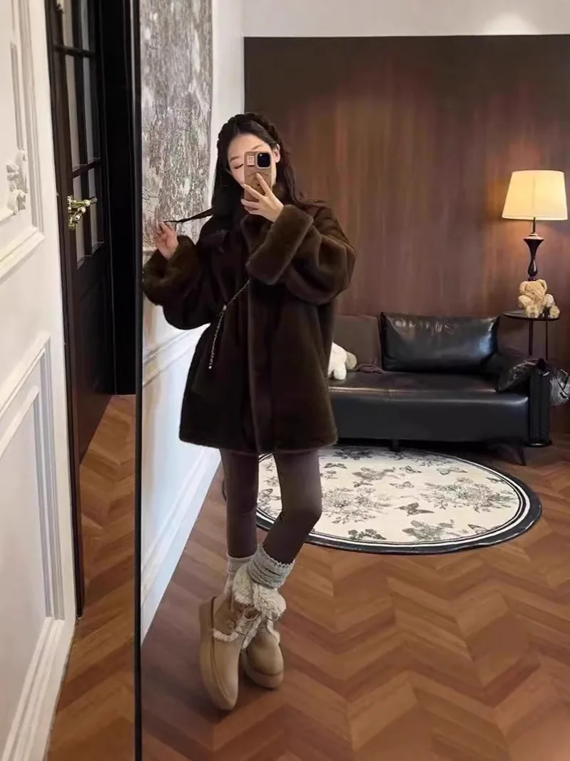 Długi płaszcz ze sztucznego futra damski wysokiej jakości wakacyjny młodzieżowy japoński styl miękki kobiecy modny elegancki czysta elegancja