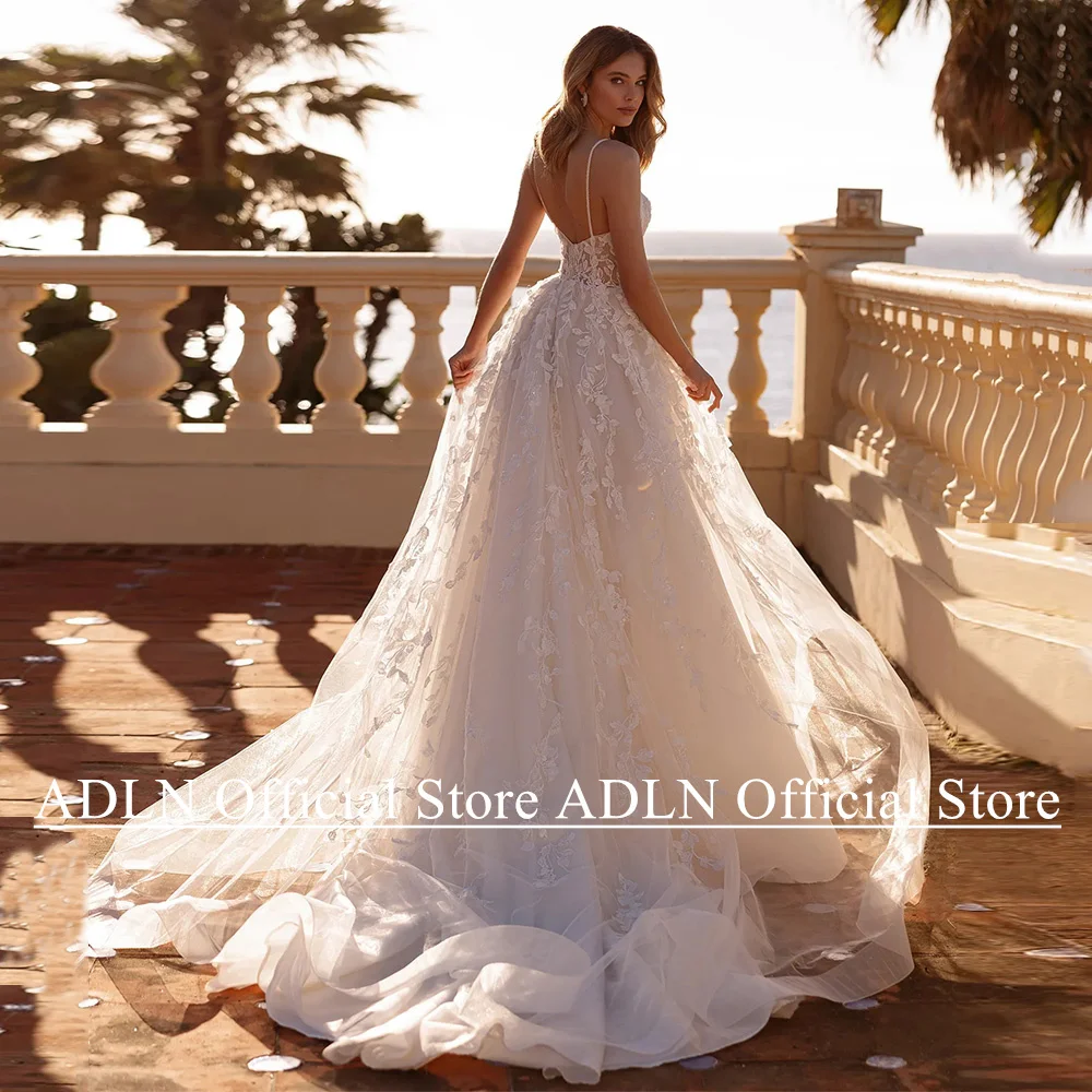 Champagne Wedding Dresses Sequined Lace Bridal Gown Customized Spaghetti Straps Sweep Train Boho Bride Dresses Vestido De Noiva
