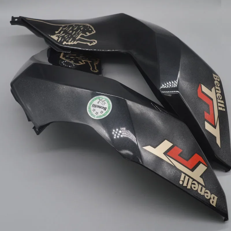125cc motorcycle oil tank side cover plastic body fuel covers for qjiang benelli BJ125-3E TNT125 TNT135 TNT 125 135